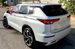 ميتسوبيشي اوتلاندر